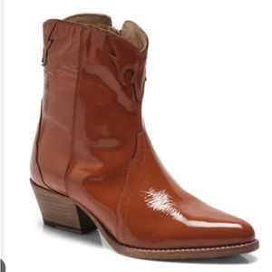 Free People cognac frontier boots never worn